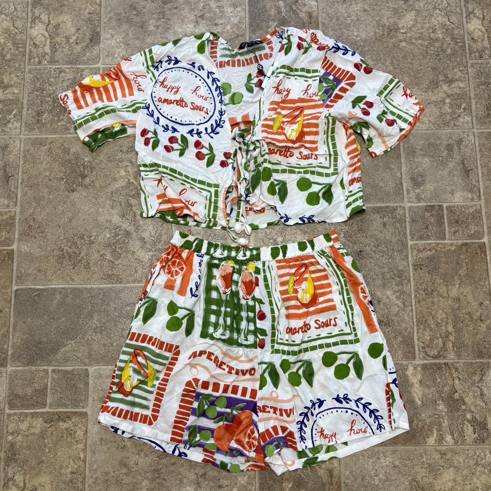 NWT 2 Piece Happy Hour Themed Lounge Set Small/Medium Shells Resort Vacation